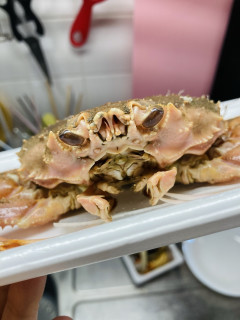 懒人厨房不会轻易采购的食材：大长腿雪蟹，拆壳不易吃起来真香！