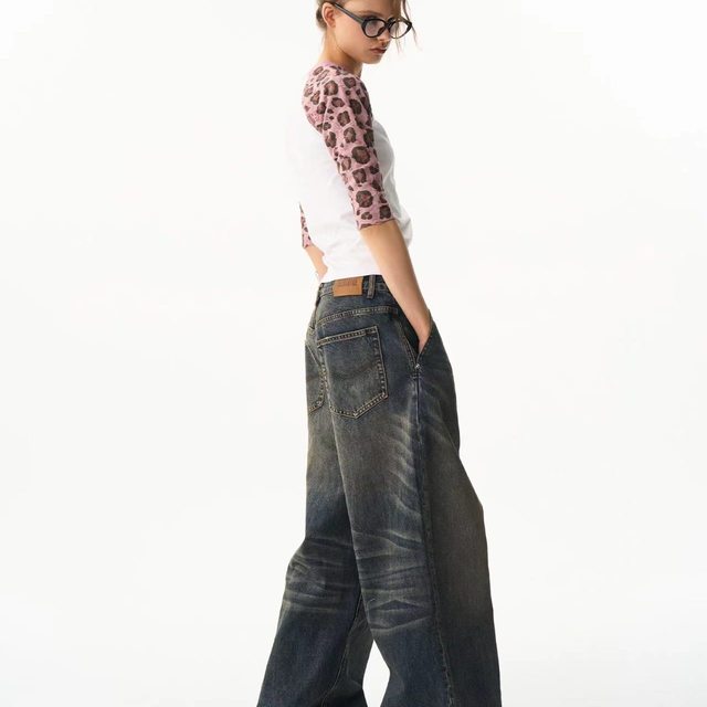 梨形天菜｜这条捏褶阔腿牛仔把松弛感焊在身上✨