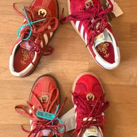 左还是右？阿迪马年限定