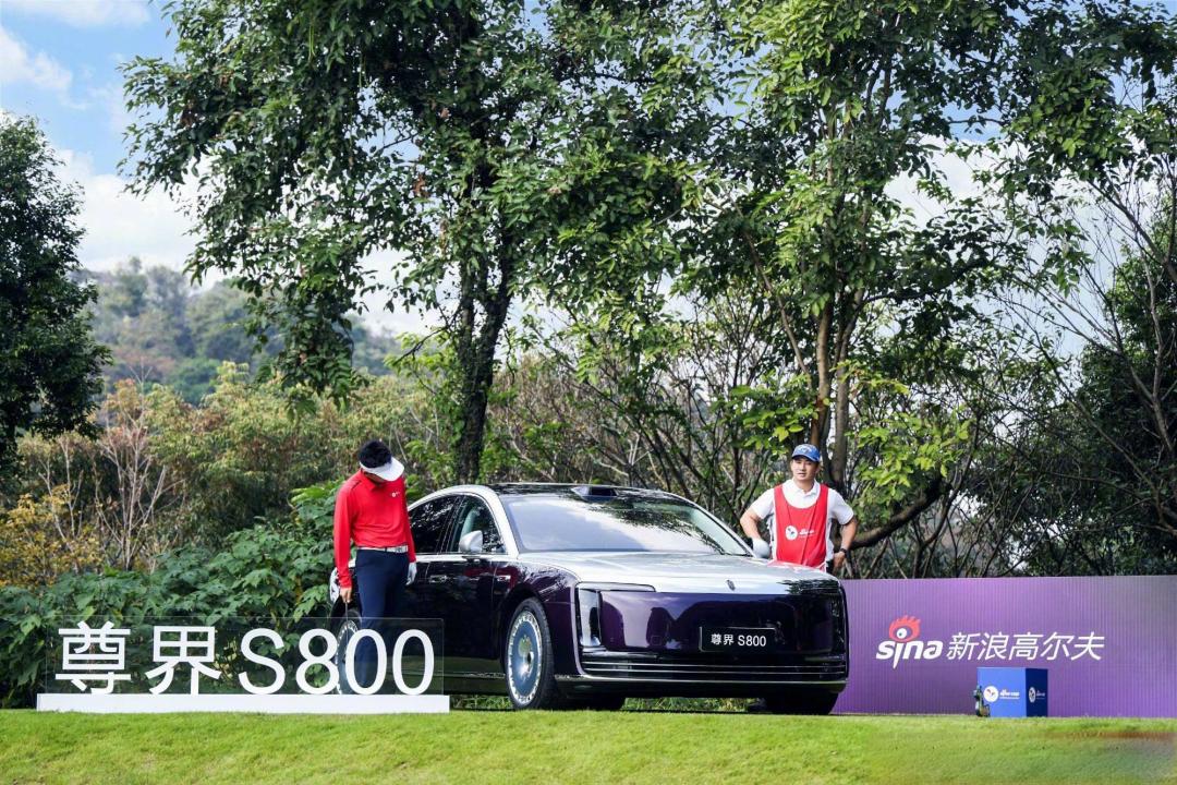 尊界S800携手海南高球赛,从移动头等舱到精英社交新名片
