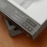 二次元加持，山灵 x 水月雨 EC ZERO T Crossover  特别联动版便携式CD播放器产品图集