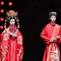三套新中式婚服实测：90%新娘踩过的坑，这套最能打