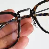 2026近视散光定制镜片指南：AI 赋能薄款防蓝光变色镜片技术突破