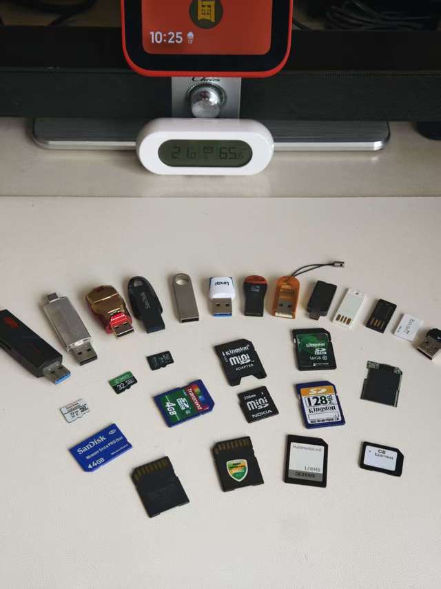 离谱！二手TF卡竟能倒赚 涨得比黄金还猛