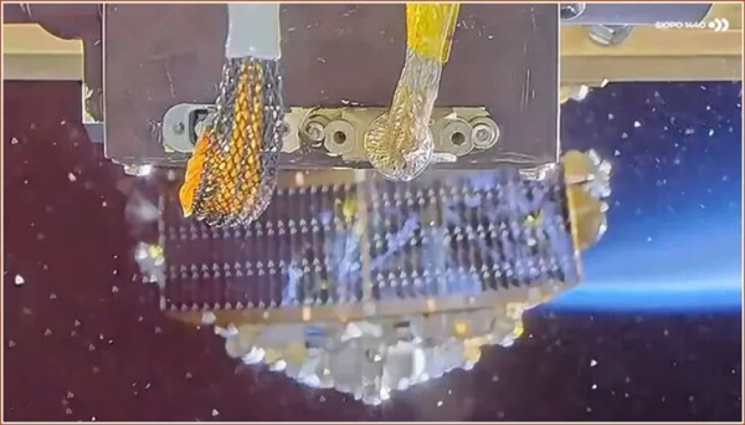 俄罗斯版“星链”秘密发射!第一批16颗