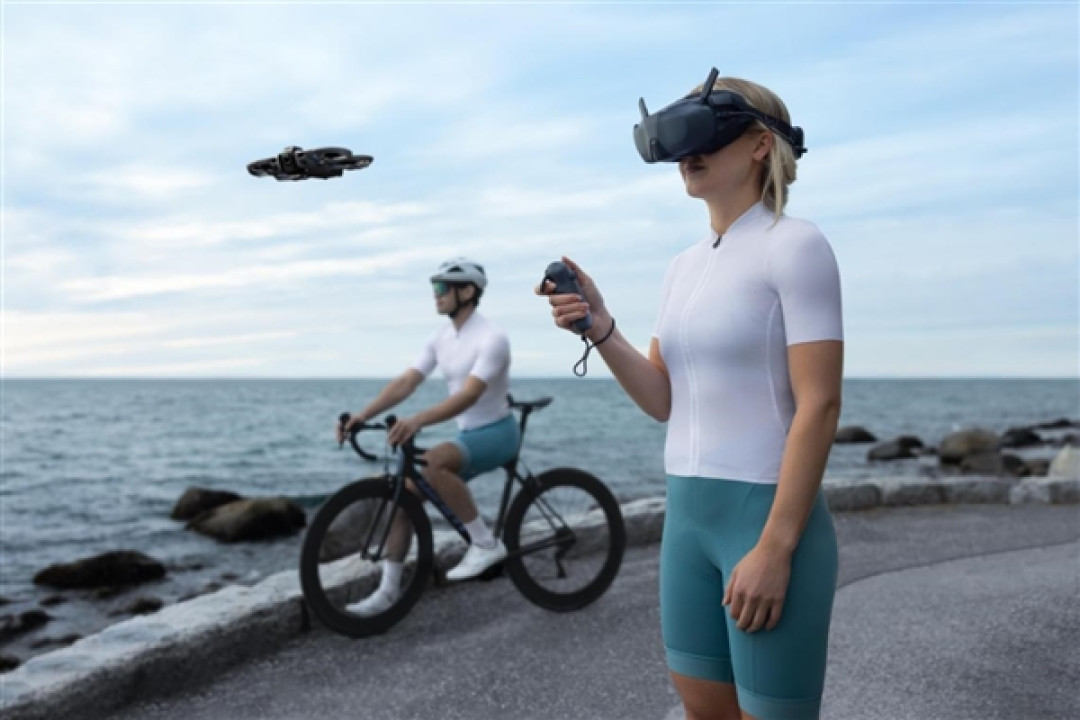 大疆首款全景无人机DJI Avata 360发布：8K画质、O4+全高清图传 2788元起