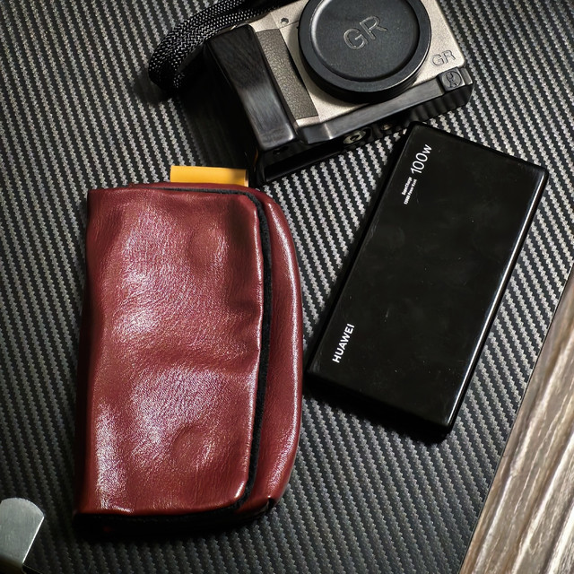 预算一百买相机包却在小黄鱼上只花16块解决了战斗！这漏值嘛？