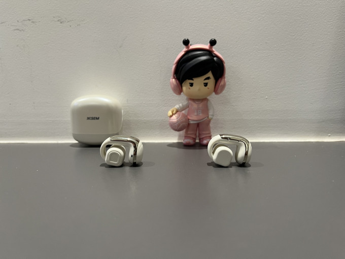 西圣蓝牙耳机