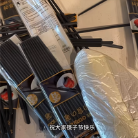 国外小哥花9美元买筷子后遇奇事：包裹源源不断、已收到7000多双