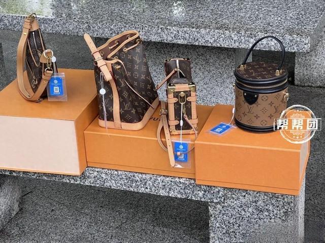 女子福州LV专柜购入多包被鉴定为假，中检集团确认为非正品