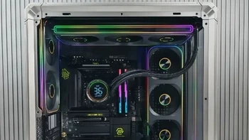 R7 9800X3D + 微星5070Ti纯黑性能怪兽 次世代海景房主机，用9800X3D的“大缓存神U”搭配5070Ti甜品卡皇，通吃4K高刷与电竞网游。#电脑 #电脑装机 #电脑配置 #电脑主机配置推荐 #电脑知识 #
