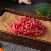 新手烹饪操作手册：从备料到出餐的核心技巧