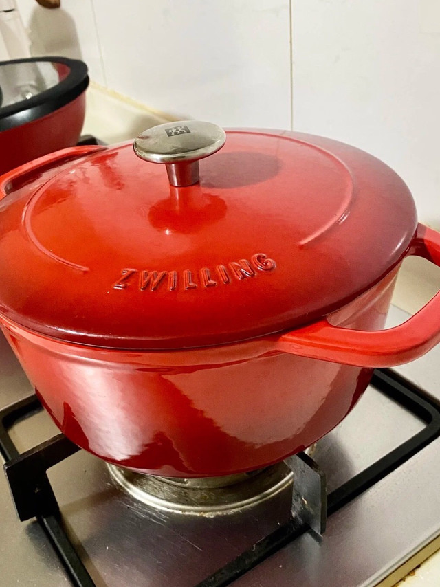 前房客留下的“储物箱”，炖了我一锅江湖