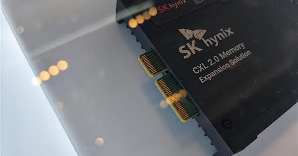 SK海力士亮出最新CMM-DDR5内存：单条128GB+、带宽36GB/s！