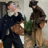 短大衣配阔腿裤：小个子显高与中年女性穿搭指南