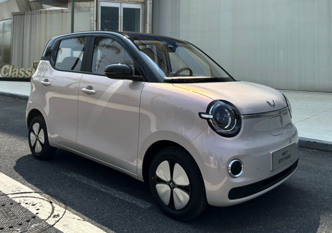 4.48 万元起！全新五菱宏光 MINI EV 变为四门四座，既实用，也体面