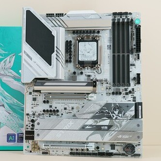 颜值与实力两手抓：ROG Z890吹雪S 主板评测