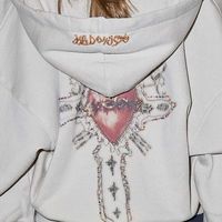 春日氛围感穿搭指南：SCULPTOR 连帽拉链衫，解锁韩系休闲新风尚