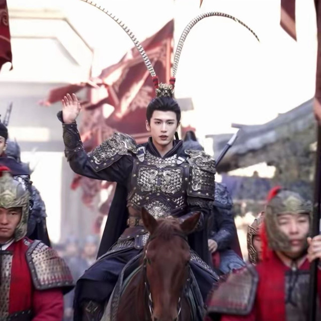 官媒下场点评“粉底液将军”，言辞犀利，真是一点脸面不给留