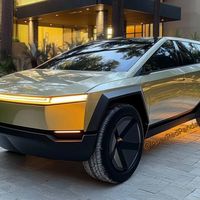 特斯拉确认开发CyberSUV，定位高端三排座硬派奶爸车