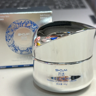 素颜霜、美瞳、粉饼根本不是一回事：用错反而更假