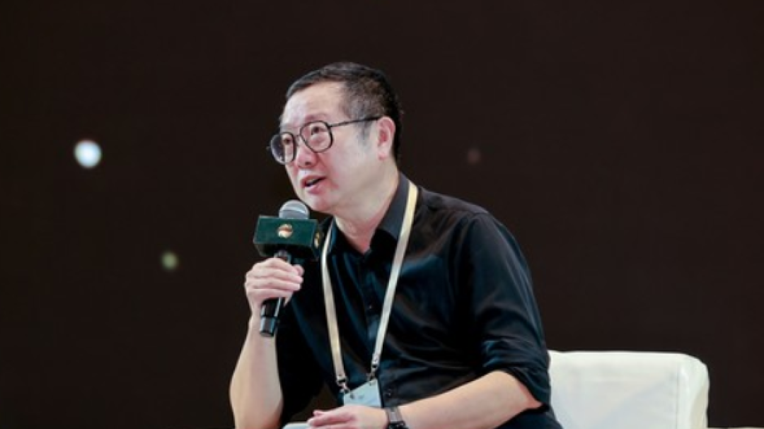 重磅发声!刘慈欣谈AI时代:世界将脱离人类的控制