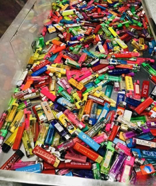 机场安检被留下的打火机，最终去向揭秘