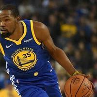 詹姆斯、杜兰特、库里、科比季后赛50+场次合计不敌乔丹一人