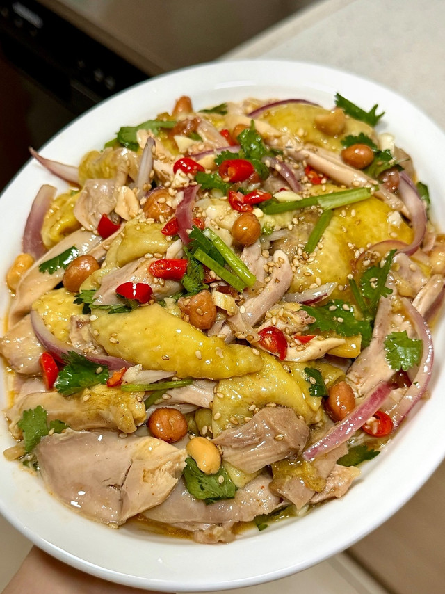 香迷糊了！这盘凉拌手撕鸡爽口到跺脚？