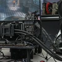 RTX 3080装上360mm服务器水冷：显存温度骤降54℃！性能提升9%