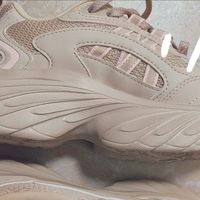 厚底鞋越厚越舒服？实测3款爆款后，真正适合通勤的只有这一类