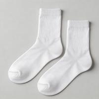 闻臭袜子致肺部真菌感染？解析潜在致病风险与生活避坑指南