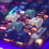 颜值爆表的电竞利器，达尔优COOL98无线三模机械键盘体验