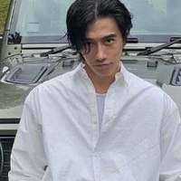 地表最帅“长辈”陈传多60岁了？穿搭是他的冻龄密码？