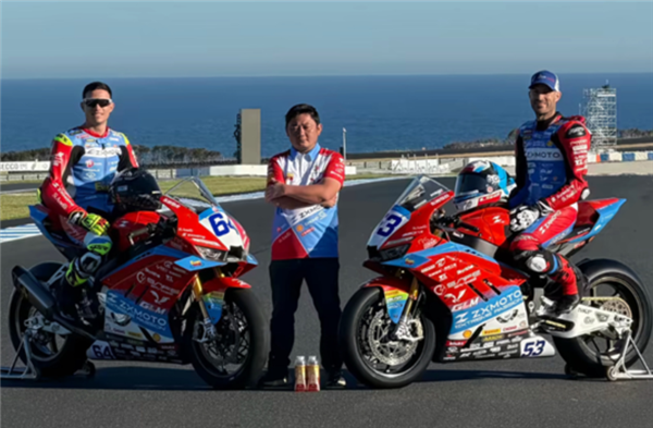 电影照进现实！尹正力挺张雪夺冠：张雪坦言请不起代言 赠820座驾致谢