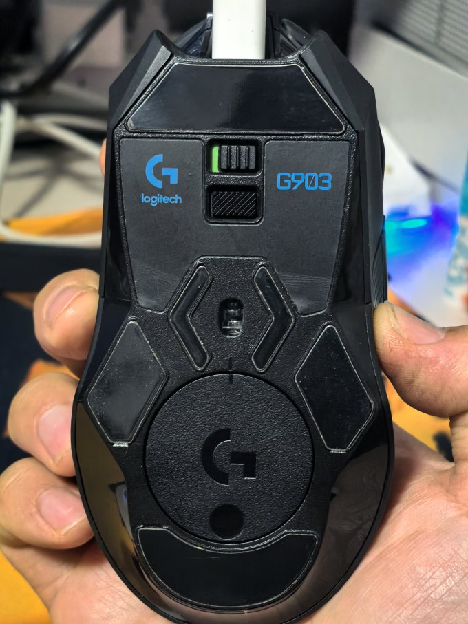 罗技鼠标