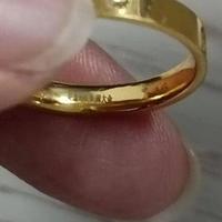 女子在周大生门店买金戒指发现钢印为“周大金”，门店退一赔三解决