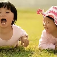 医生提醒：别把孩子养太干净！宝宝的这3个＂脏习惯＂其实很健康