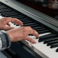 新手电钢琴怎么选？2026万元内高性价比电钢琴推荐