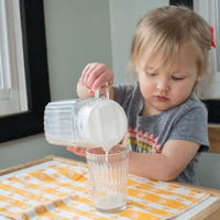 会“咬手”的玩具反而更安全？0-2岁宝宝真正需要的不是声光电