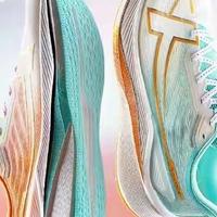 跑鞋选购指南：硬性标准与品牌梯队解析