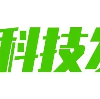无论‌你的苹果Apple Watch、三星Galaxy Watch防水等级如何，请不要戴着智能手表游泳！