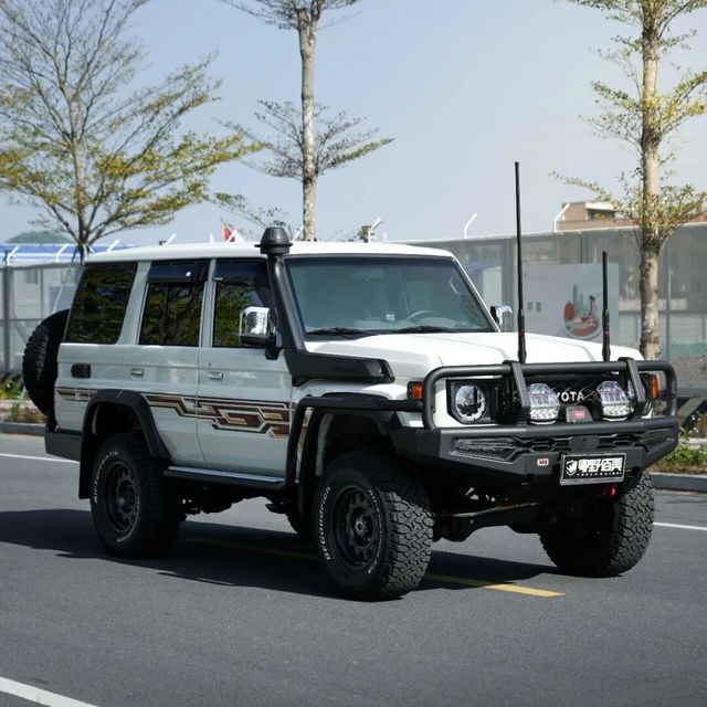 一台LC76，为什么有人只改3万，有人却砸20万？差在哪？