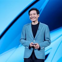 雷军押注！铜质文创第一股铜师傅来了：专做中年人的泡泡玛特