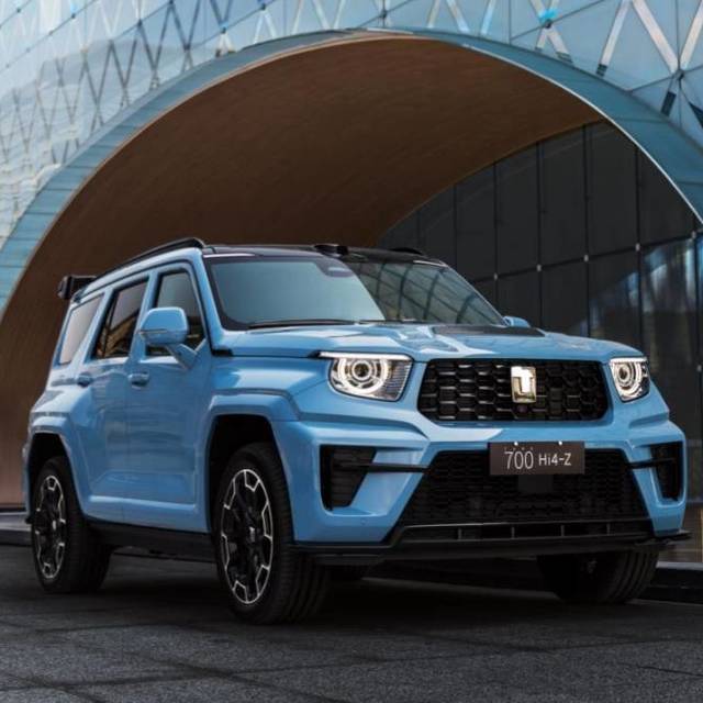 从硬派越野变为豪华旗舰，全新坦克 700 用上 Hi4-Z，预售 43.8 万元起