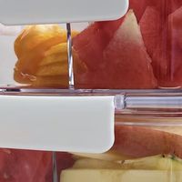 科普消费｜春日厨房焕新，食品级保鲜盒别再用发黄款！