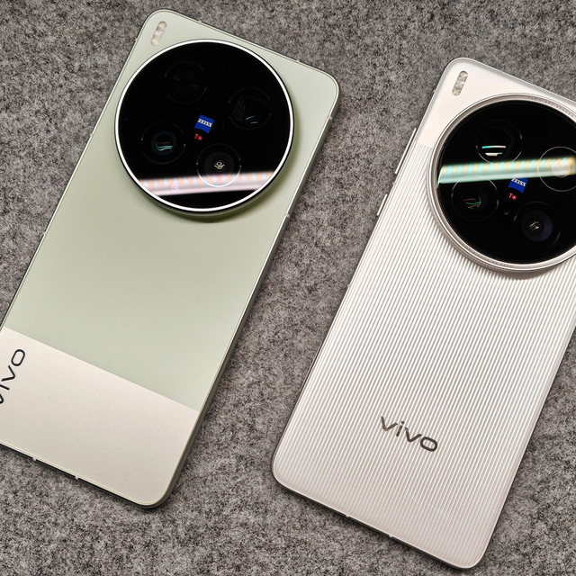 买新还是买旧？涨价VS降价，vivo X300系列升级点与不同点解析！