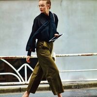 衬衫+阔腿裤，春天这么穿太高级了！