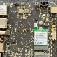 华硕 超宽温 安卓主板，ARM架构主板，采用瑞芯微 RK3568