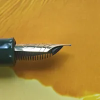 关于百利金H系列胡子尖的测评